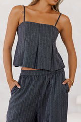 Fashion Awaits Set Grey
